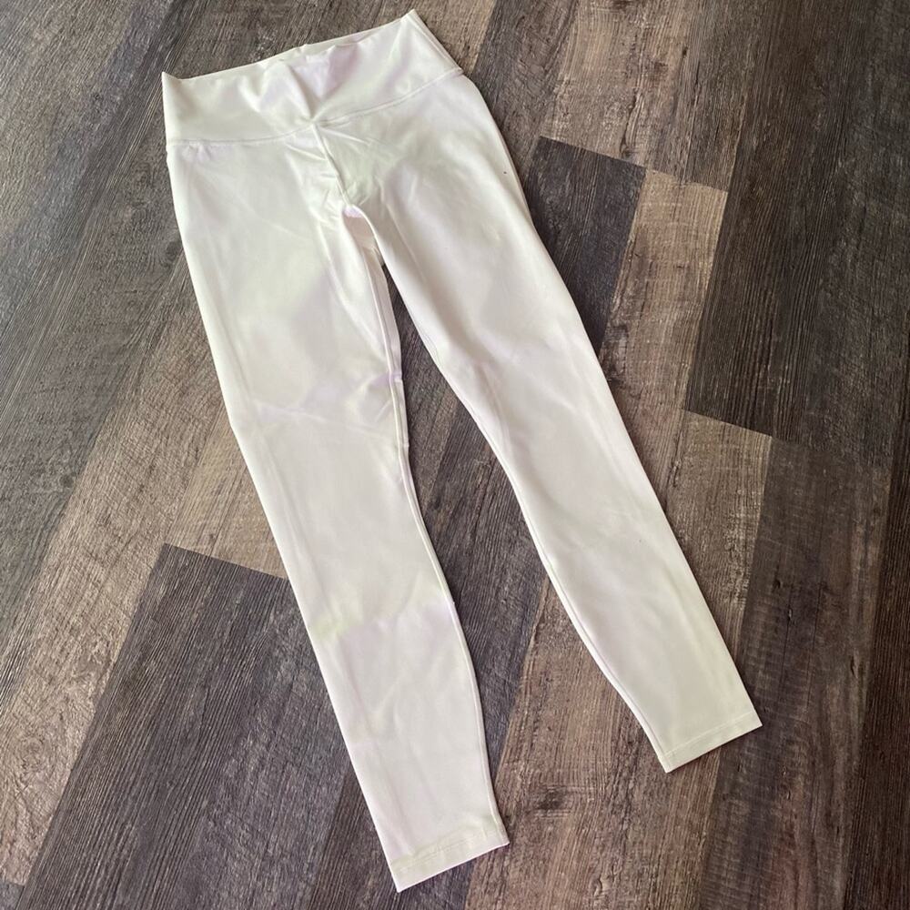 Fabletics White High-Waist Leggings